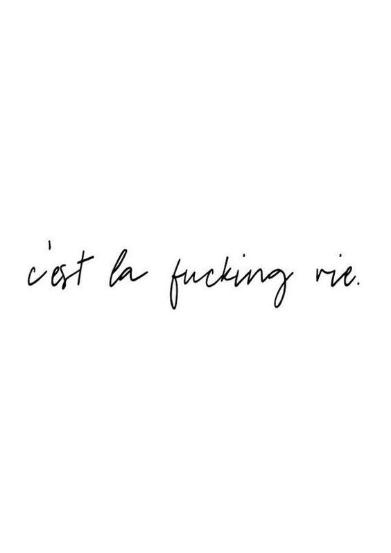 Tattoo text, viata, fucking vie, litere, caligrafie